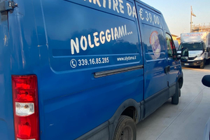 Iveco 3.60 blu doppia ruota