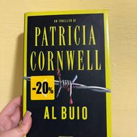 Al buio, romanzo di Patricia Cornwell