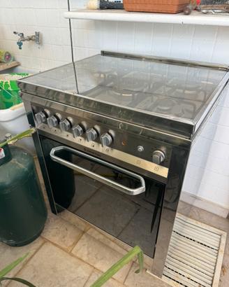 Cucina Ariston
