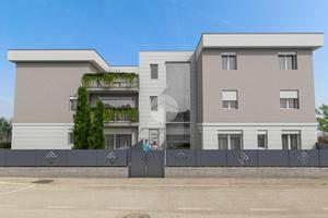 3 LOCALI A SAN GIOVANNI LUPATOTO
