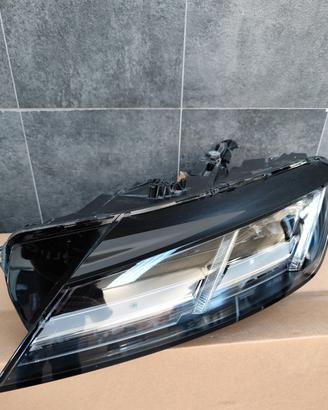 Faro Sinistro Audi TT