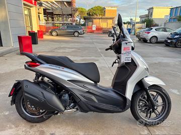Piaggio Beverly 400 i.e. S