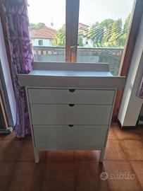 Cassettiera Stokke praticamente nuova
