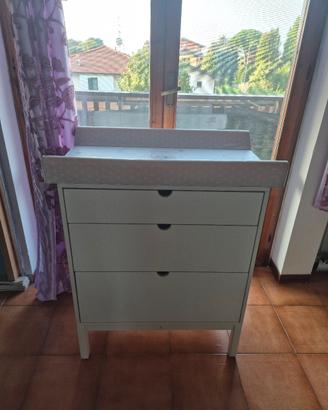 Cassettiera Stokke praticamente nuova