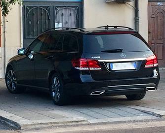 Auto Mercedes