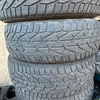 Quattro gomme invernali, 205/60/16