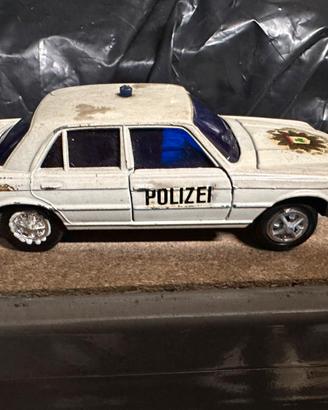 Mercedes 450 SE Gama Mini anni '70 con difetti