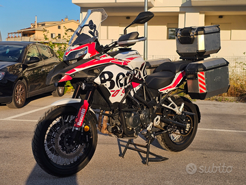 Benelli trk 502x