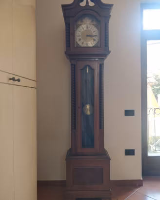 Orologio a pendolo a Colonna Westminster