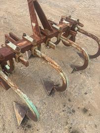 Attrezzatura per trattore