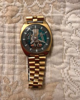 bulova accutron