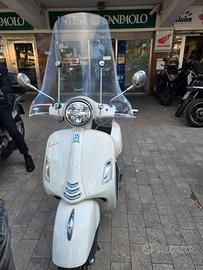 Piaggio Vespa 300 GTS 2019 EUROSCOOTER valuto perm