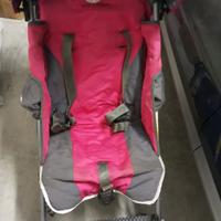 Passeggino Maclaren leggero compatto