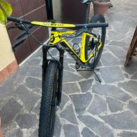 RC World cup Scott tg M