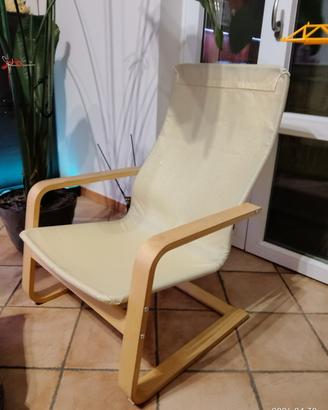 Sdraio IKEA POÄNG legno chiaro