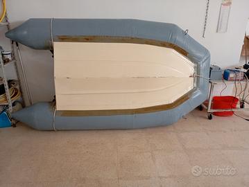 gommone , lunghezza 2.80 m circa