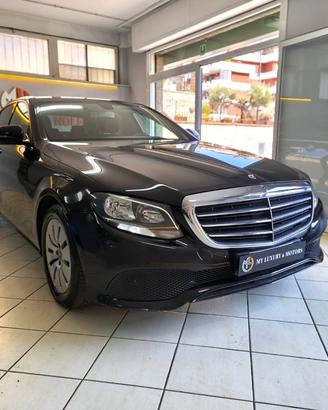 MERCEDES-BENZ E 220 d Auto Business Sport