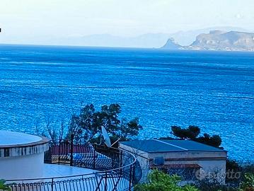 Addaura Mondello Villa sul mare