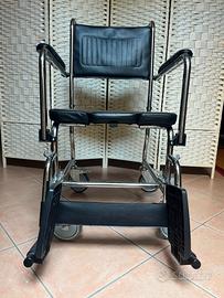 sedia a rotelle 