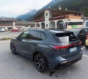 Volkswagen tiguan R LINE plus 193cv tdi DSG