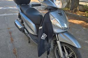 Honda SH 300