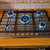 Piano cottura a gas  marca SMEG