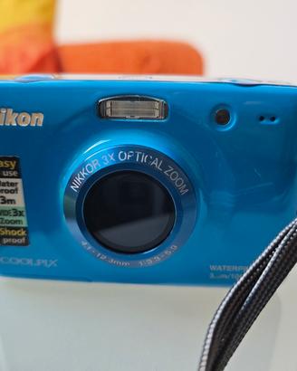 Nikon coolpix S30
