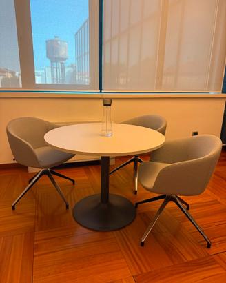 Tavolino rotondo + poltroncine