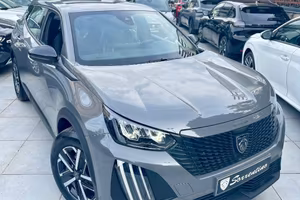 Peugeot 2008 ALLURE 100 NUOVO MOTORE A CATENA 8 AN