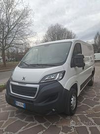 Peugeot Boxes 2.2 HDi L1H1
