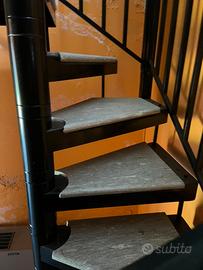 Scala a chiocciola 130x130 in ferro