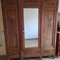 Mobile in legno
