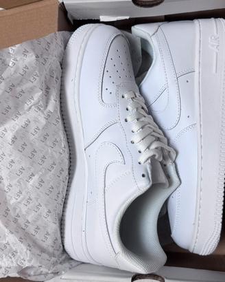 Nike Air Force 1 ‘07 bianche