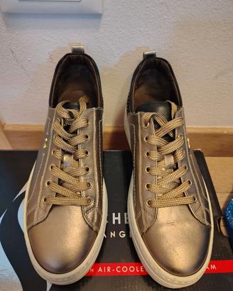 Sneakers donna Nero Giardini