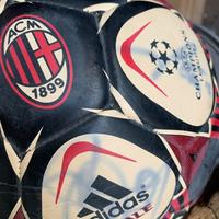 pallone calcio Adidas Milan Champions League