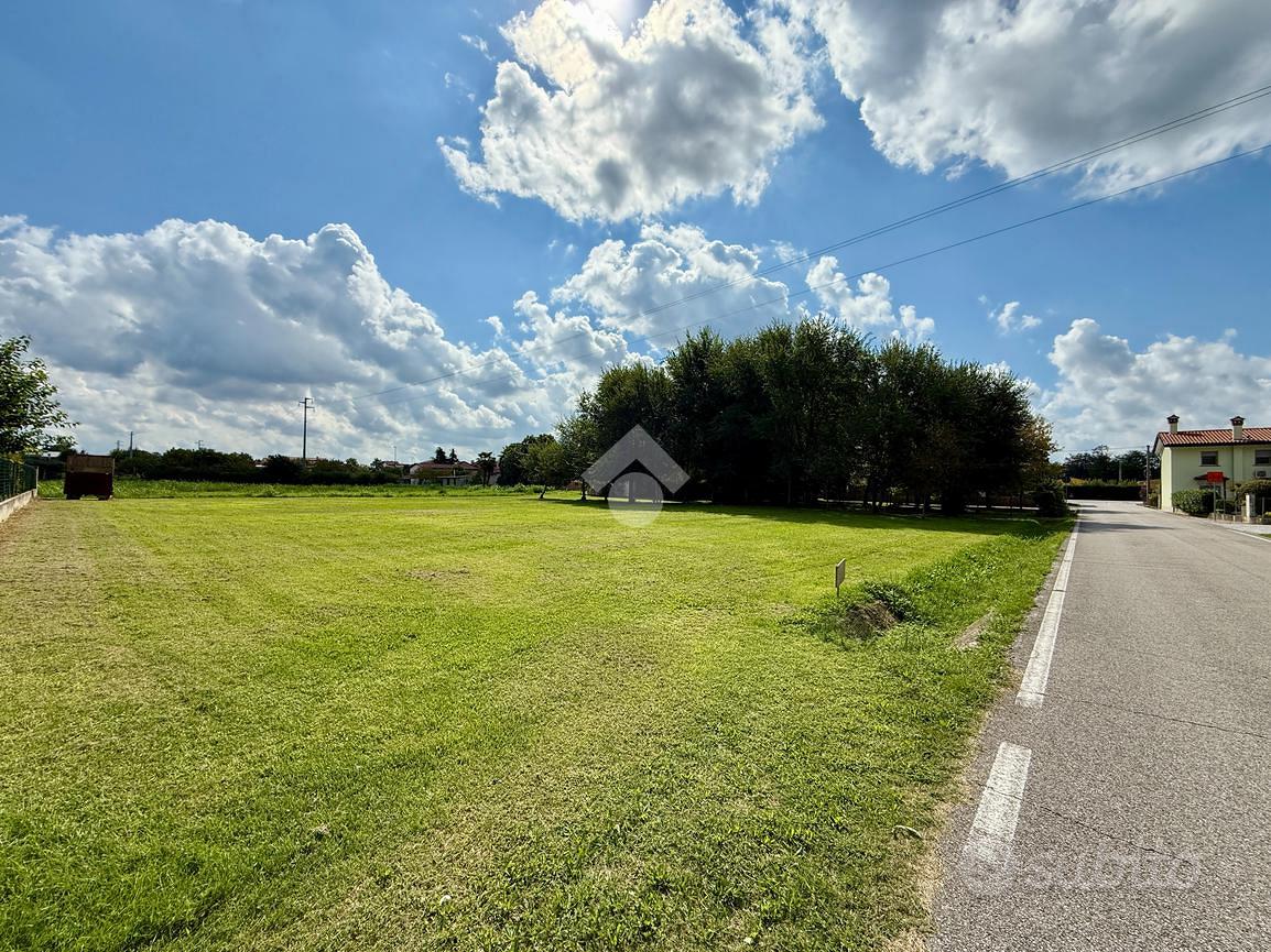 TER. RESIDENZIALE A FIUME VENETO - Vista 3