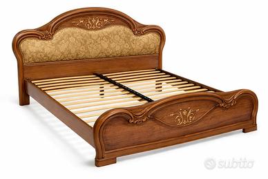 Letto matrimoniale classico completo con doghe