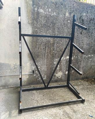 Espositori in ferro / porta tubi