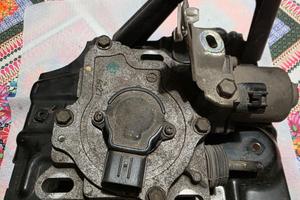 Attuatore frizione Toyota Aygo I cambio automatico