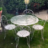 Saloncino da giardino retrô