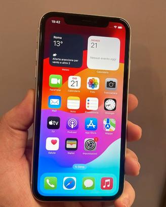 Apple iPhone 11 white 128 GB - 7634