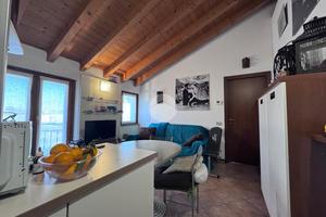 2 LOCALI A BAGNATICA