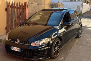 VOLKSWAGEN Golf GTD 2.0 TDI DSG 5p.