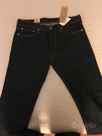 Levi's