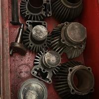 Moto guzzi,  serbatoi e manubri, forcelle