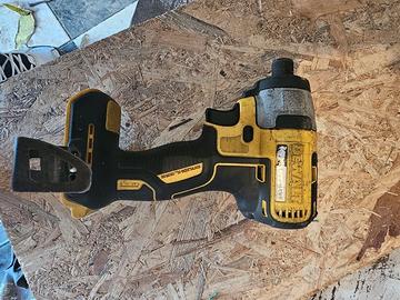 Avvitatore 352