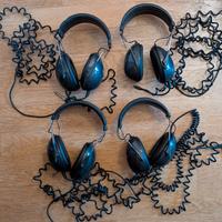 Stock 4x Cuffie the t.bone HD 990D