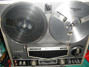 TOSHIBA 862 D