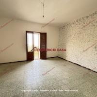 Casa, Tusa.