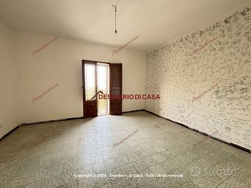 Casa, Tusa.